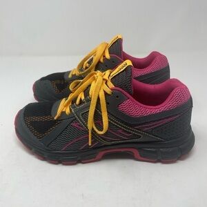 Reebok Record Finish RS Trail Running Shoes | Size 7 | Black/Pink/Yellow